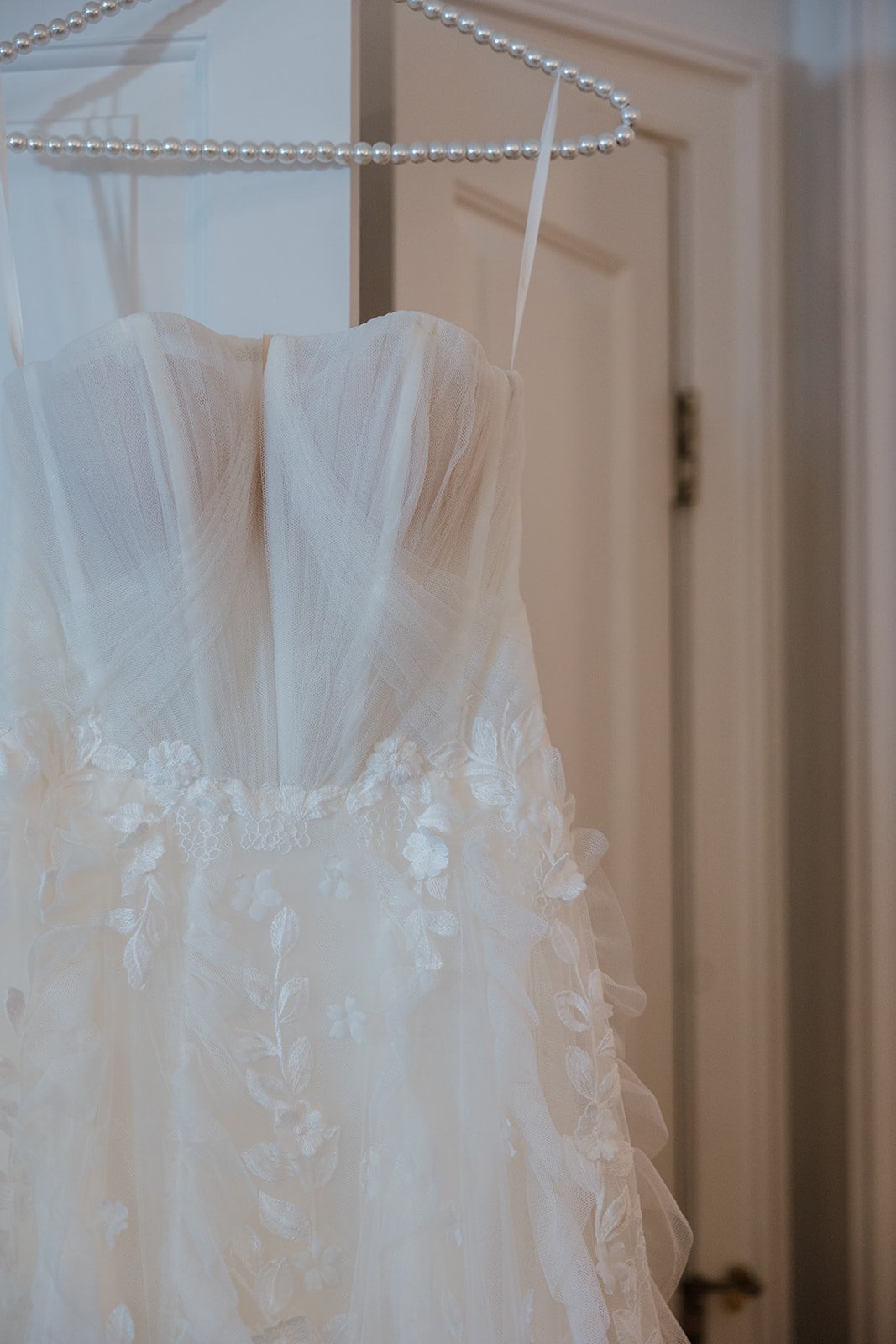 Dan-DreaWedding.SneakPreviews-3.jpg