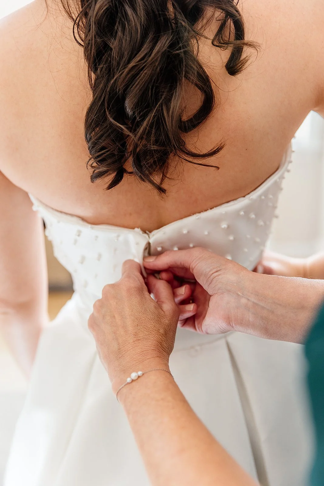 HansenWeddingPreviews-16.jpg
