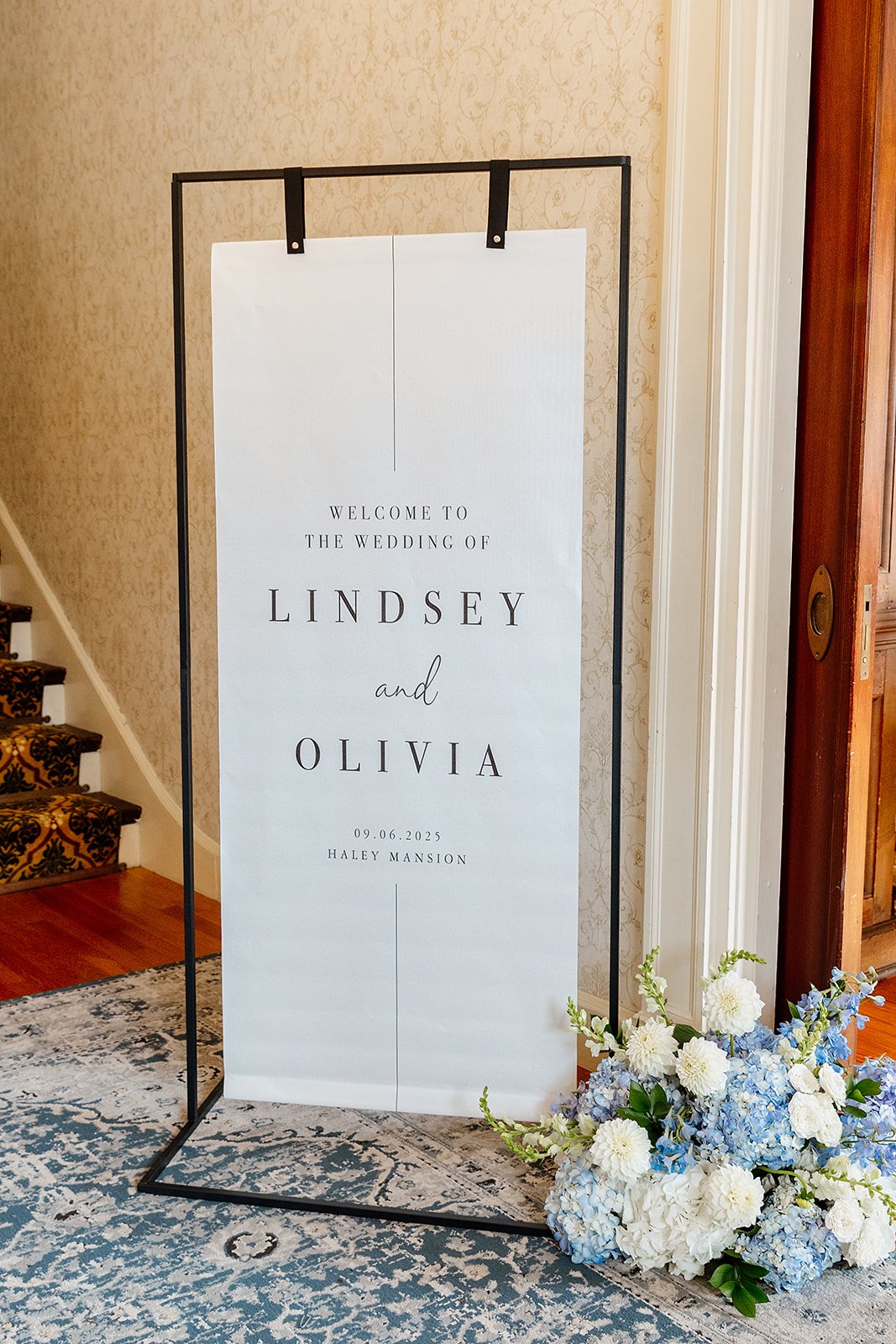 LindseyOlivia_SneakPreviews-34.jpg
