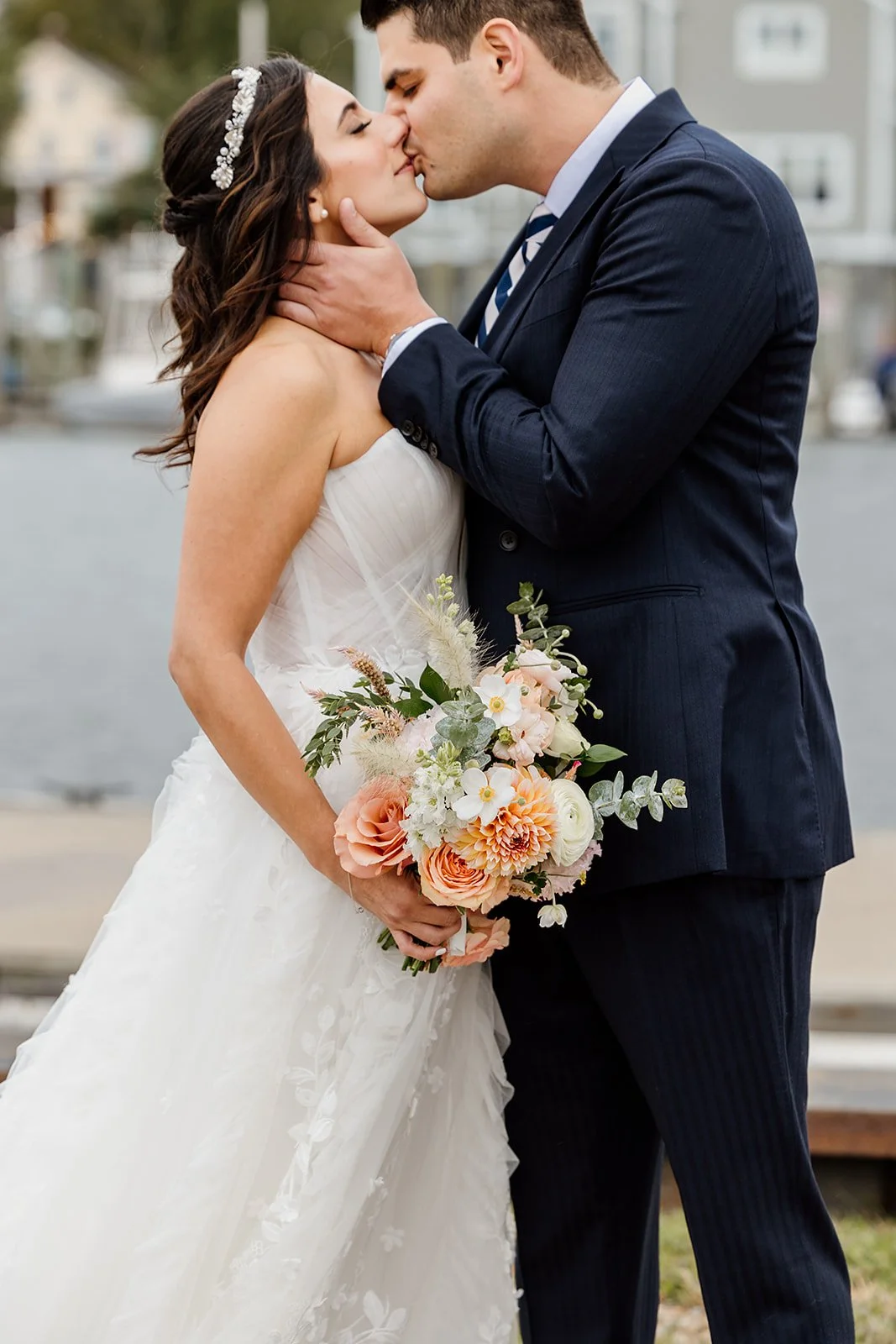 Dan-DreaWedding.SneakPreviews-24.jpg