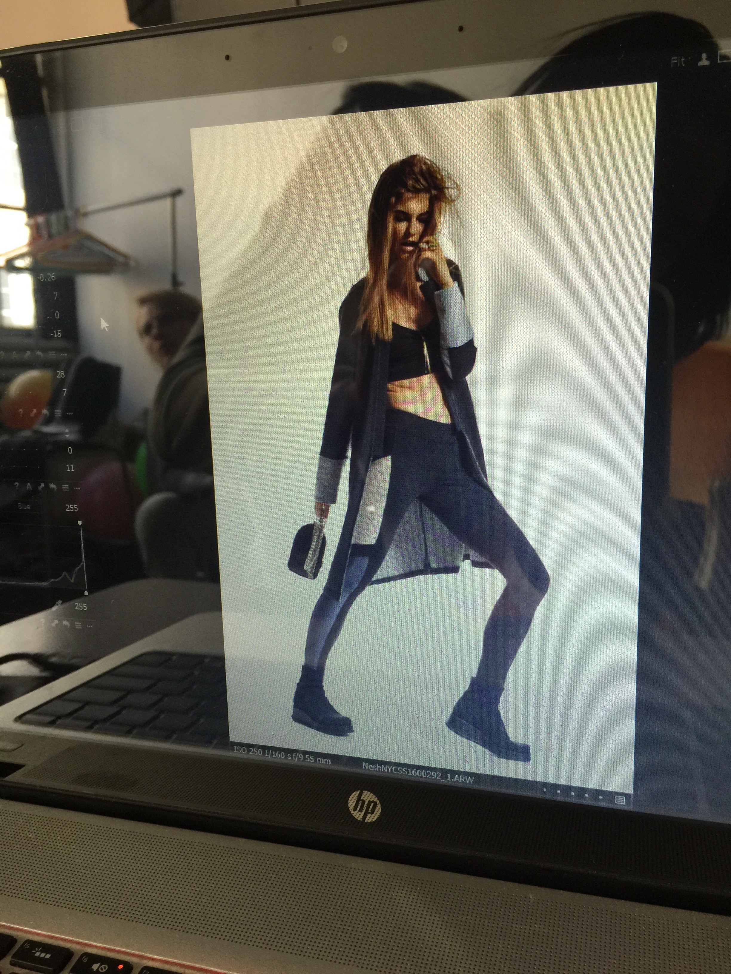 Look Book Merchandiser