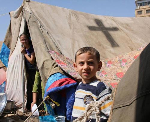 In Karamlesh, as in other towns in the Nineveh Plain, reconstruction work has begun, but return is still far away, which feeds the desire to go back.