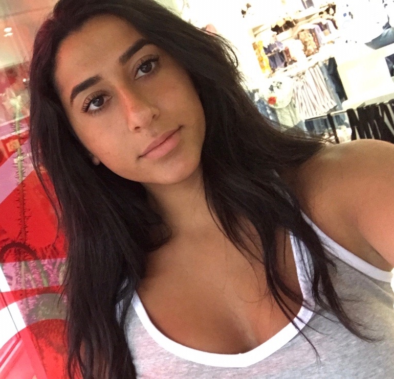 Angelina Narra