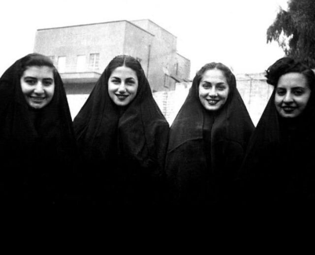 Jewish_Iraqi_girls.jpg