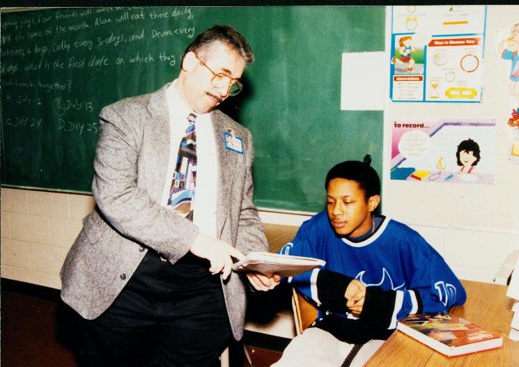  Farouk Samona taught mathematics in Detroit Public Schools in the 1990s.  