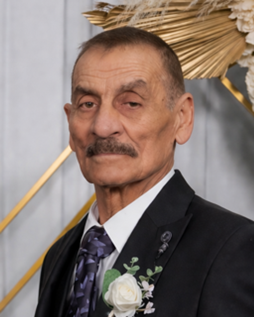 5.7 Adnan Gappy.png