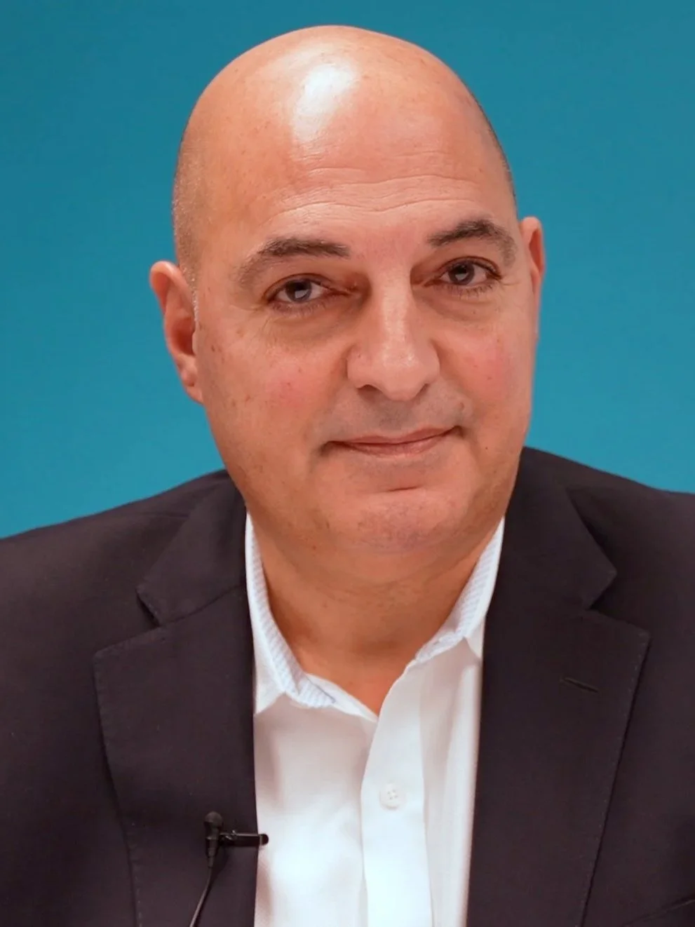 Mike Sarafa_headshot_2023.jpg