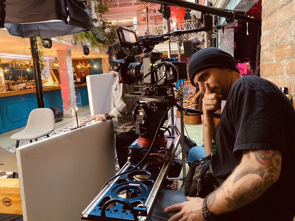 Cinematography Choices: Owning Equipment vs. Renting for Aspiring Cinematographers