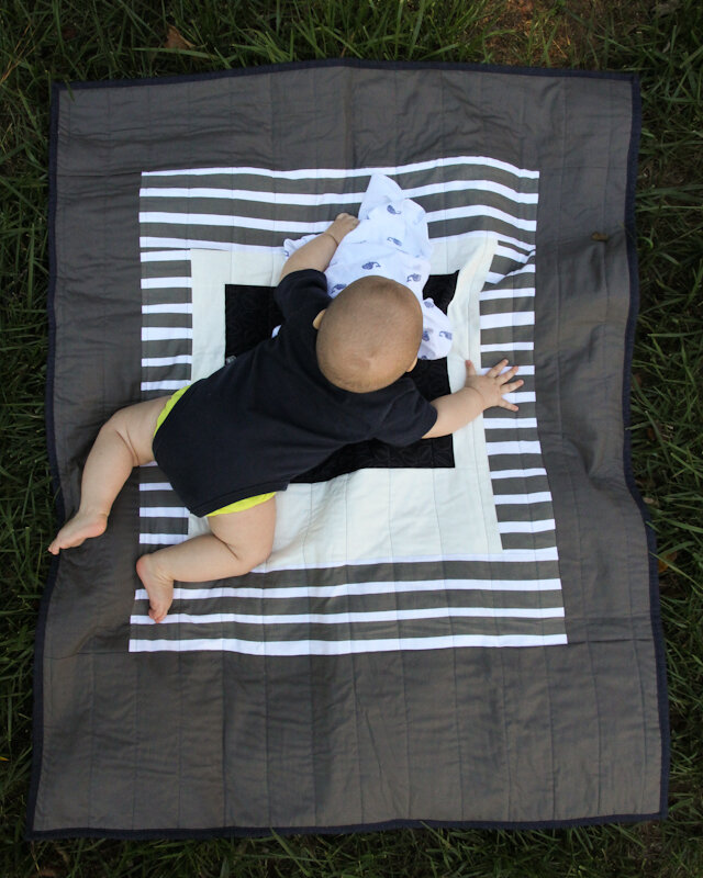 Modern Courthouse Quilt | featuring navy pistachios