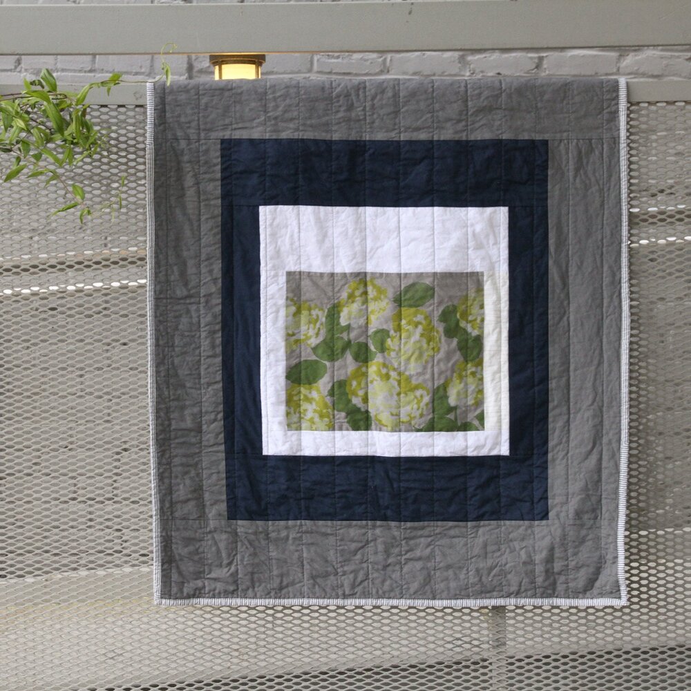 Modern Courthouse Quilt | featuring hortensia test print