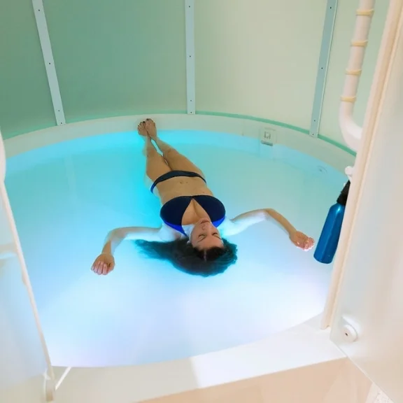 TheFloataround_laying.jpeg