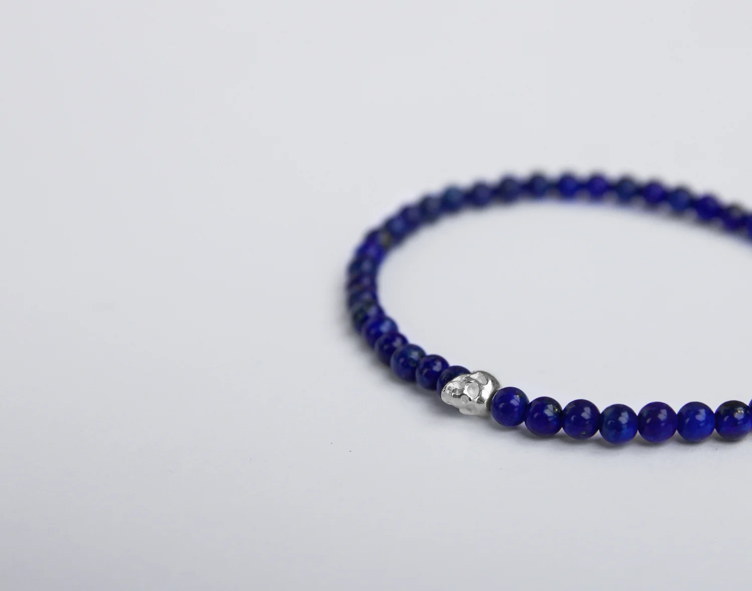 Deep Blue 4mm Skull 3.jpg