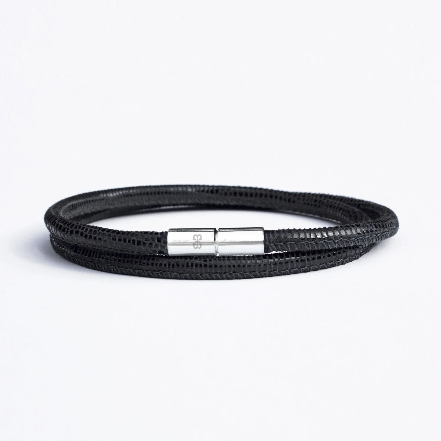 Lizard-Black-Leather-Bracelet-1.jpg
