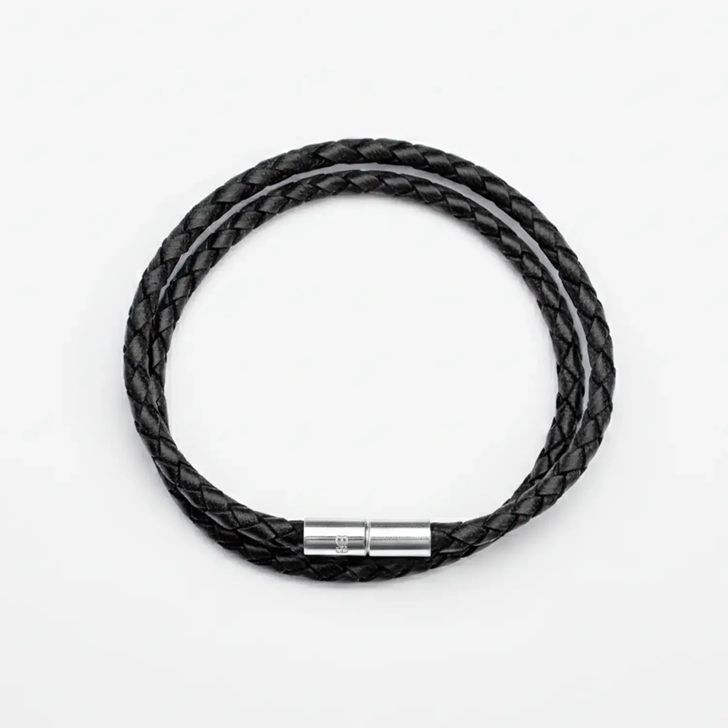 Black Woven Leather Bracelet 02.webp