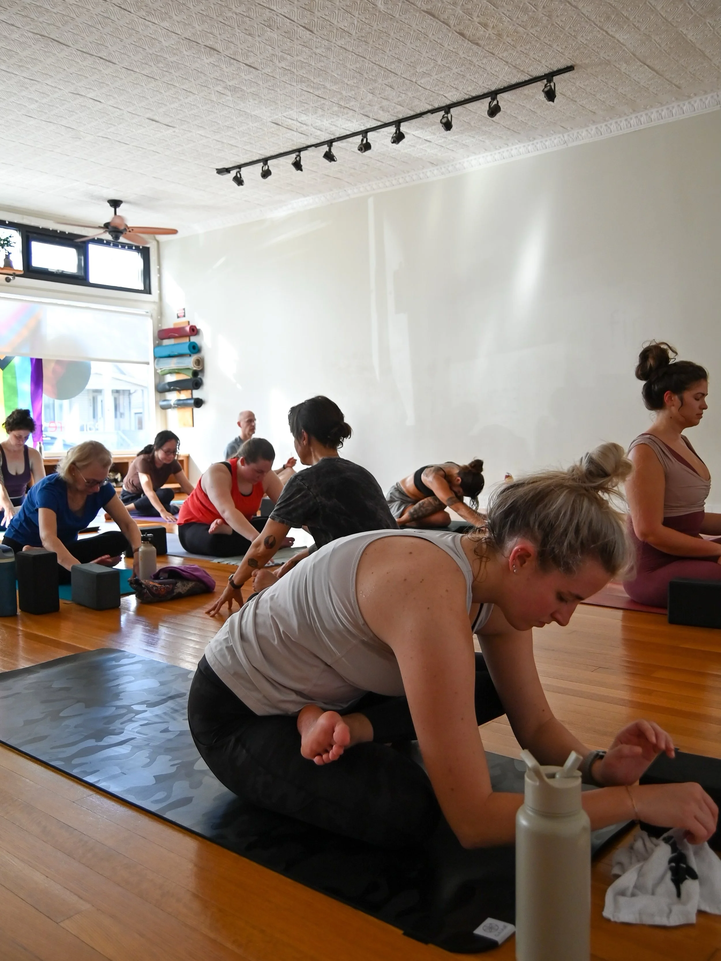 Wednesday, are you ready to exhale?

A little spicy movement, a little sweet stretch, a little stillness.

6am Heated Vinyasa 60 with @catherine_cook_cottone 
5pm Gentle Flow with @kayakcarr 
7pm Restorative Yoga with @riverflowchiro 

Come get whate