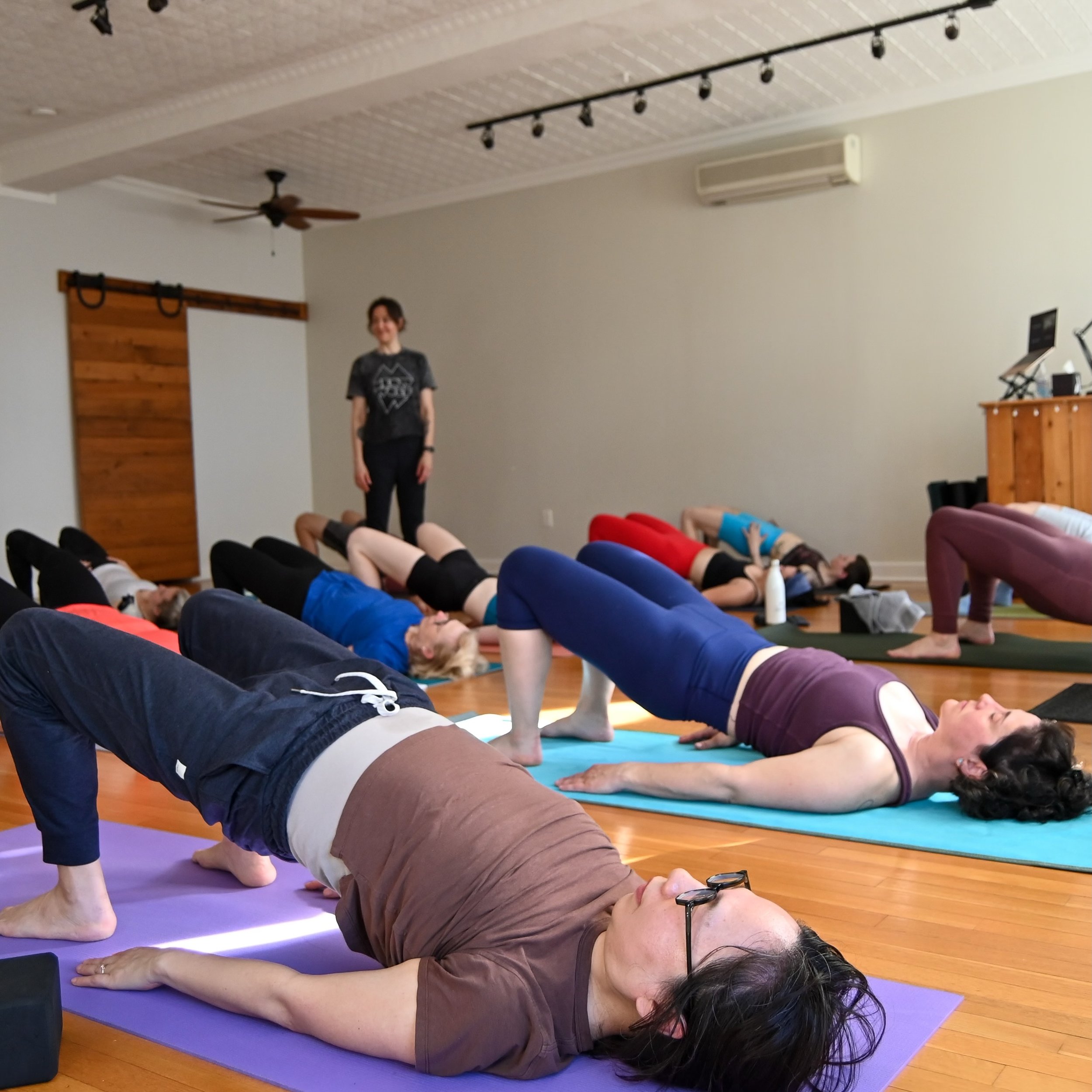 The weekend looks better from the mat. 

Saturday
7:30am Heated Vinyasa 60 with @stephbertsch 
9am FitFlow with @shawna_b_fitness + @stephbertsch 

Sunday
9am Heated Vinyasa 75 with @catherine_cook_cottone 
12pm Community Class: Heated Vinyasa 60* wi