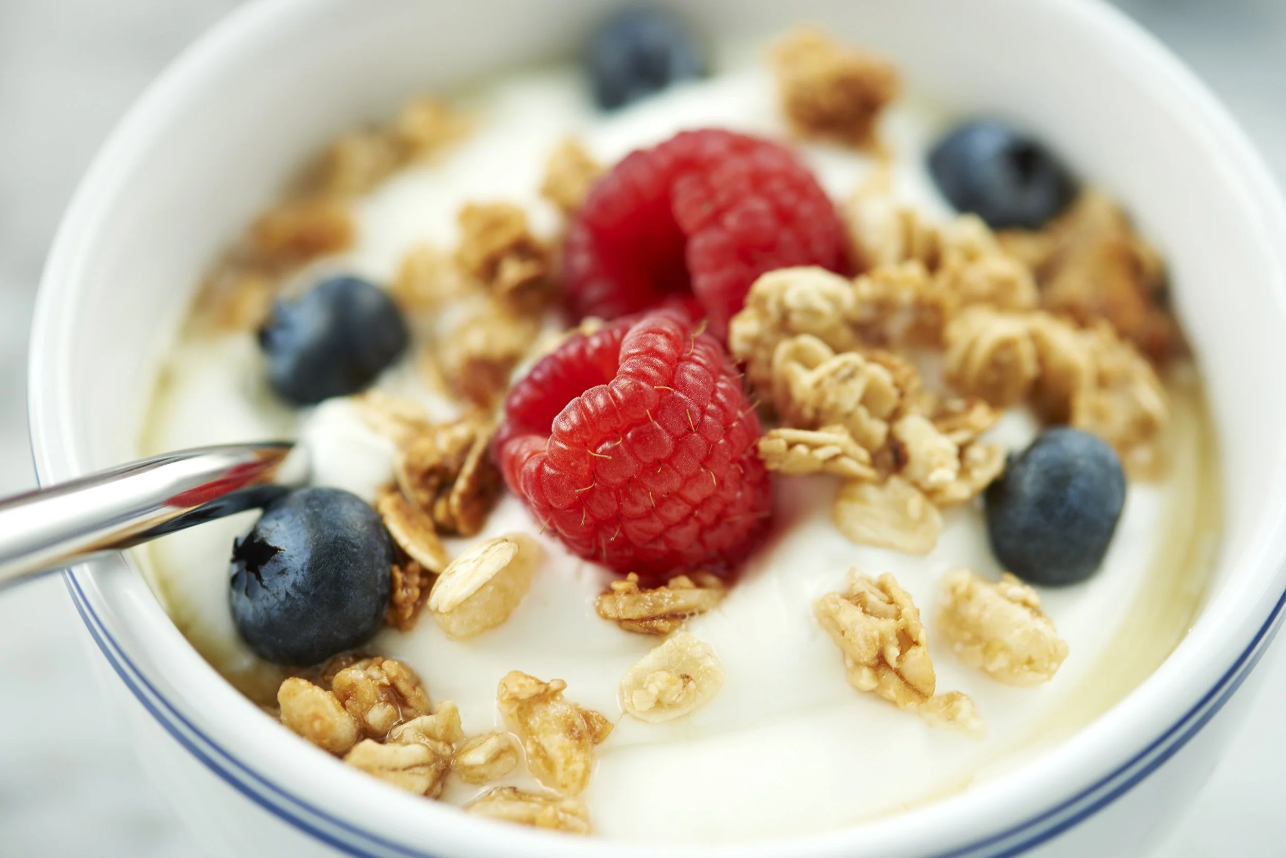 16FN_PS_SPR_005_blink 11.jpg