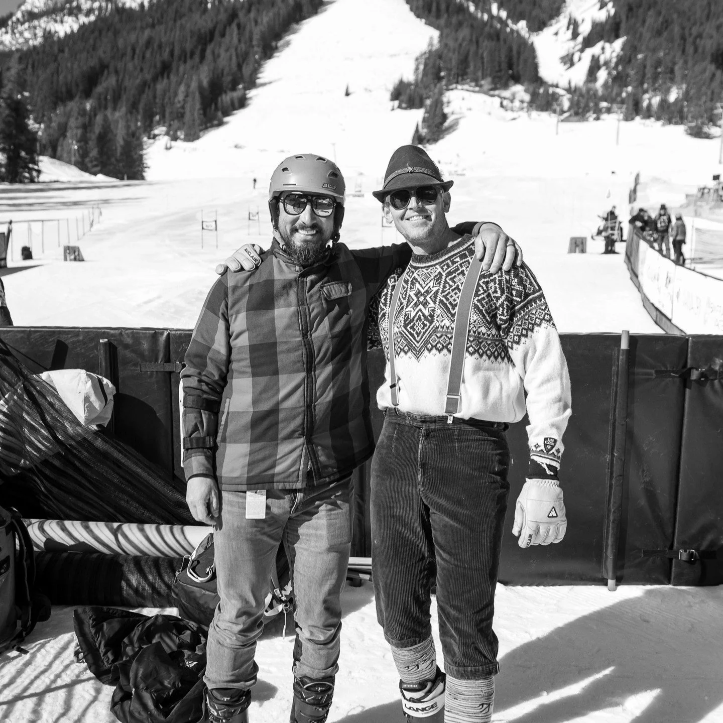 Come to the mountains for Easter weekend April 19/20 2025! Register NOW for some dual slalom tracing fun @mtnorquay BANFFFF https://www.bozocup.com/bozocup