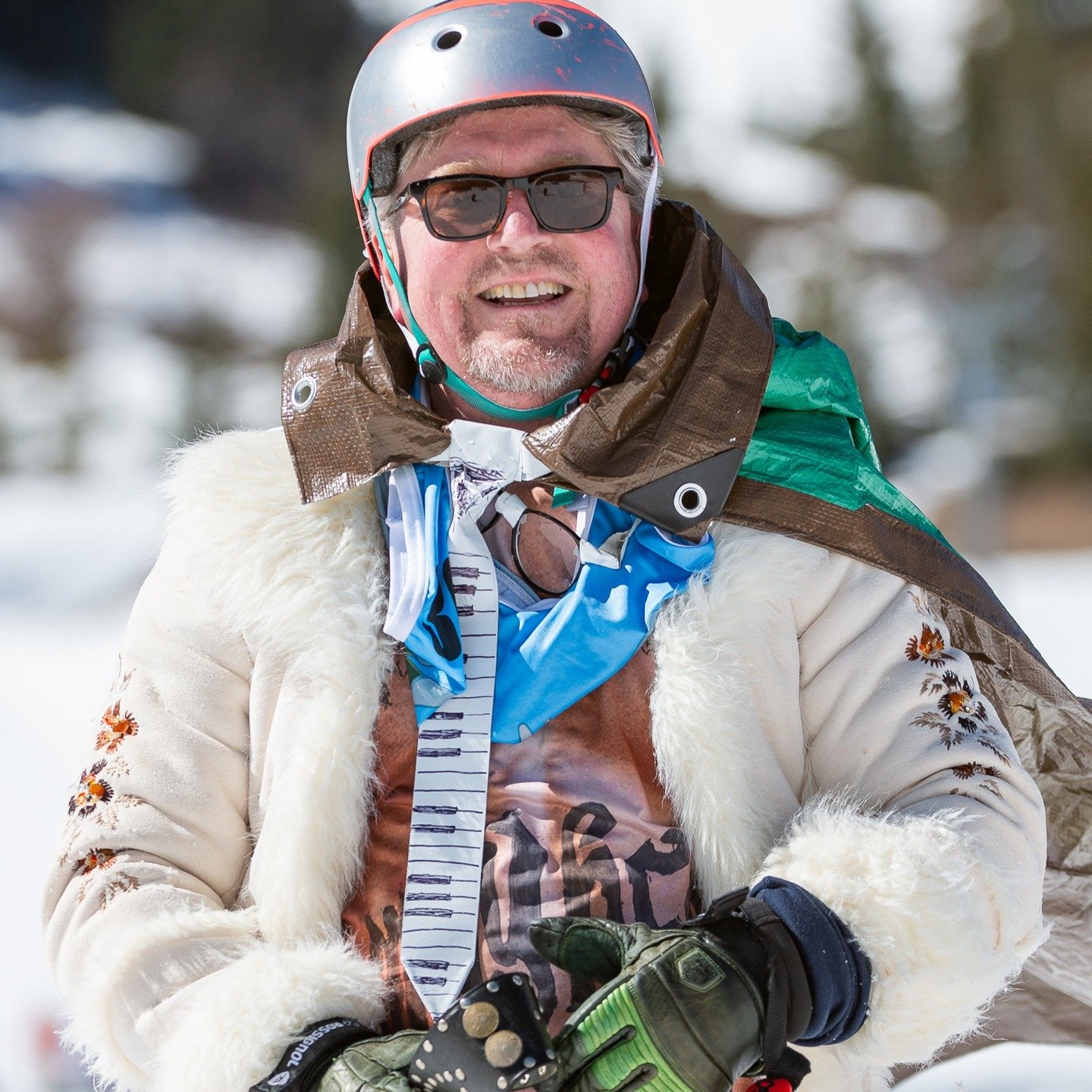If we had to pick - Scott Bexton has had the best costumes every year celebrating Rob's love for dressing up &amp; skiing. Best costume prizes are happening again. Tag @bozocup with a pic of you in your costume and HAVE FUN! Best of Bozo!