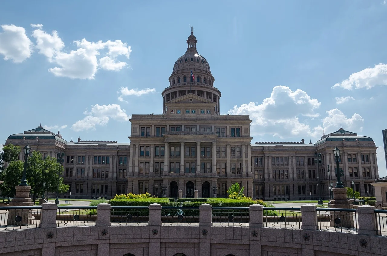 austin-1647221_1280 (1).jpg