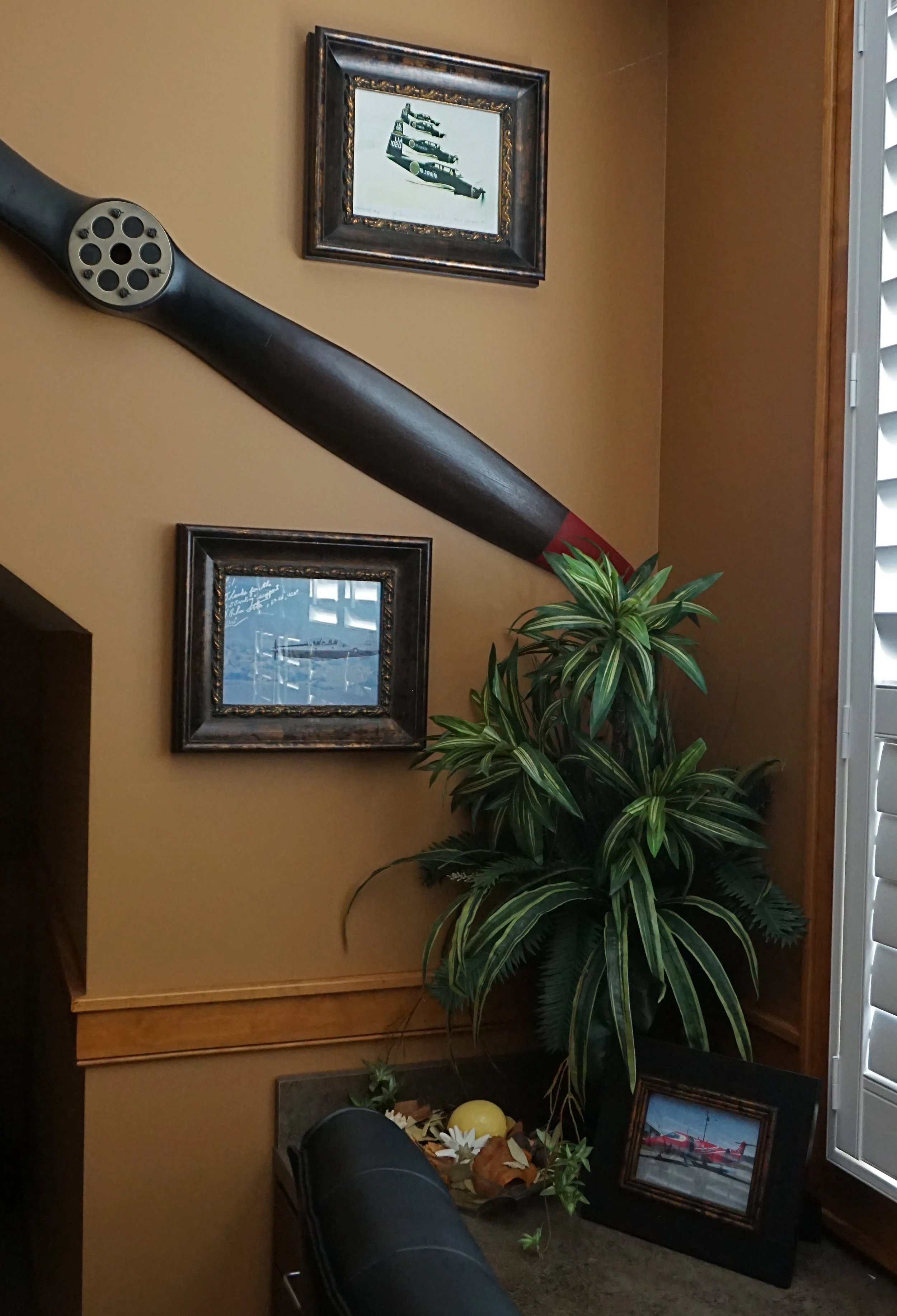 Pilot Lounge