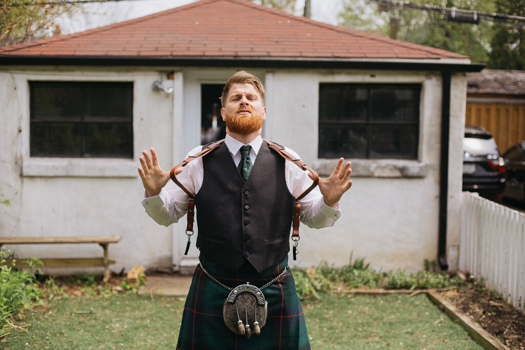 34_paul_vera_steamwhistle_brewery_wedding_toronto2_RP_00310.jpg