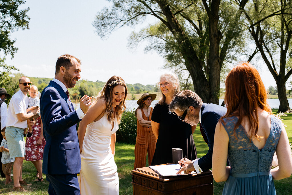 97_wes-eilis_backyard_wedding_toronto_photography_CY23952.jpg