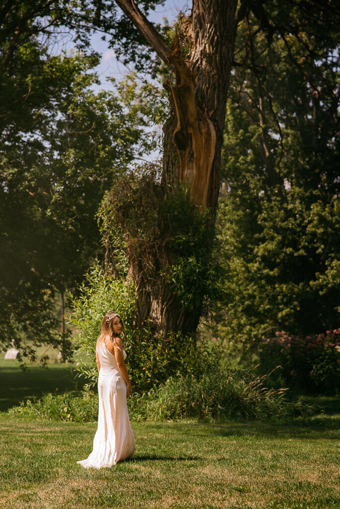 183_wes-eilis_backyard_wedding_toronto_photography_CY25350.jpg