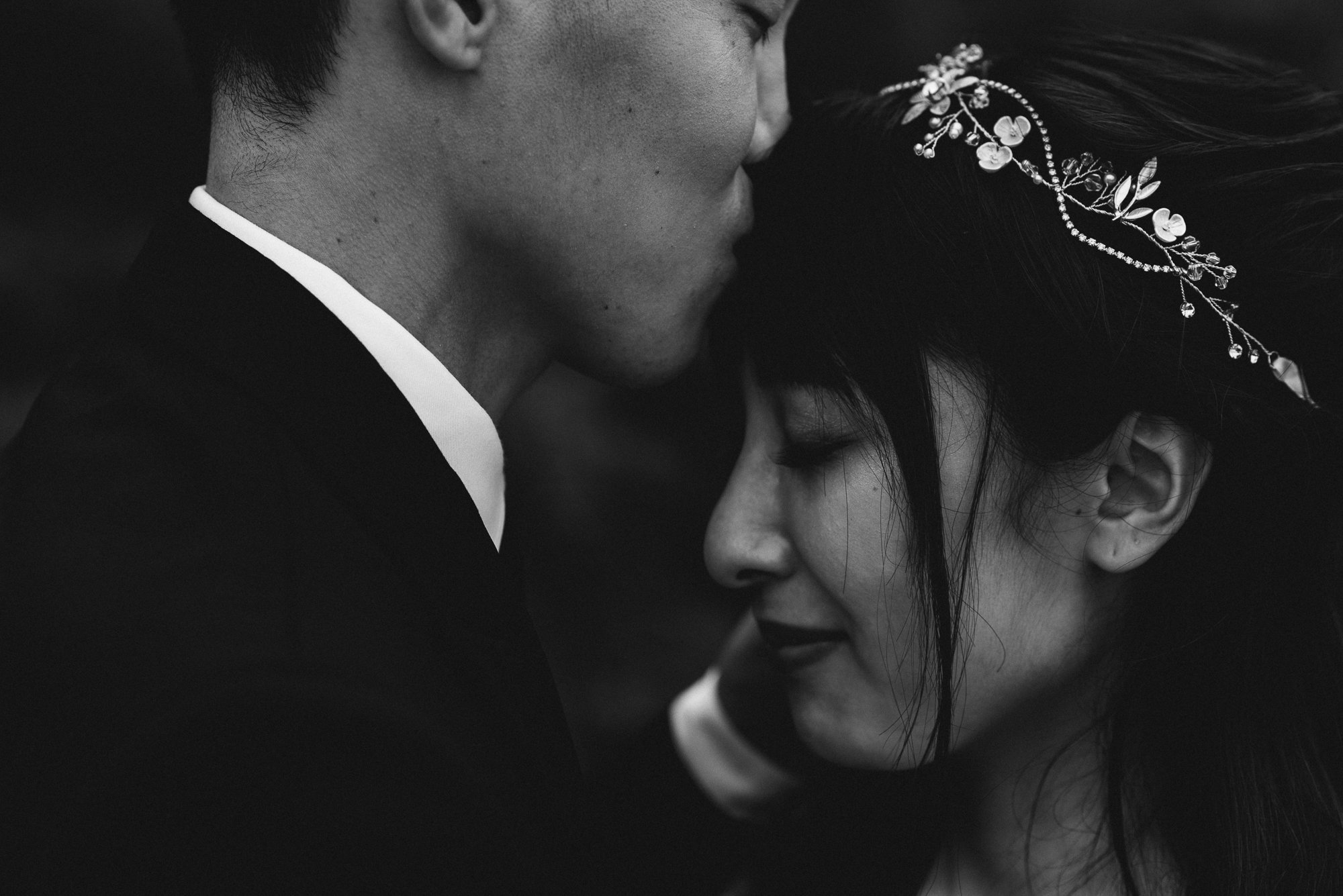 53_kaz-momo_toronto isands_wedding portraits_CY13788.JPG