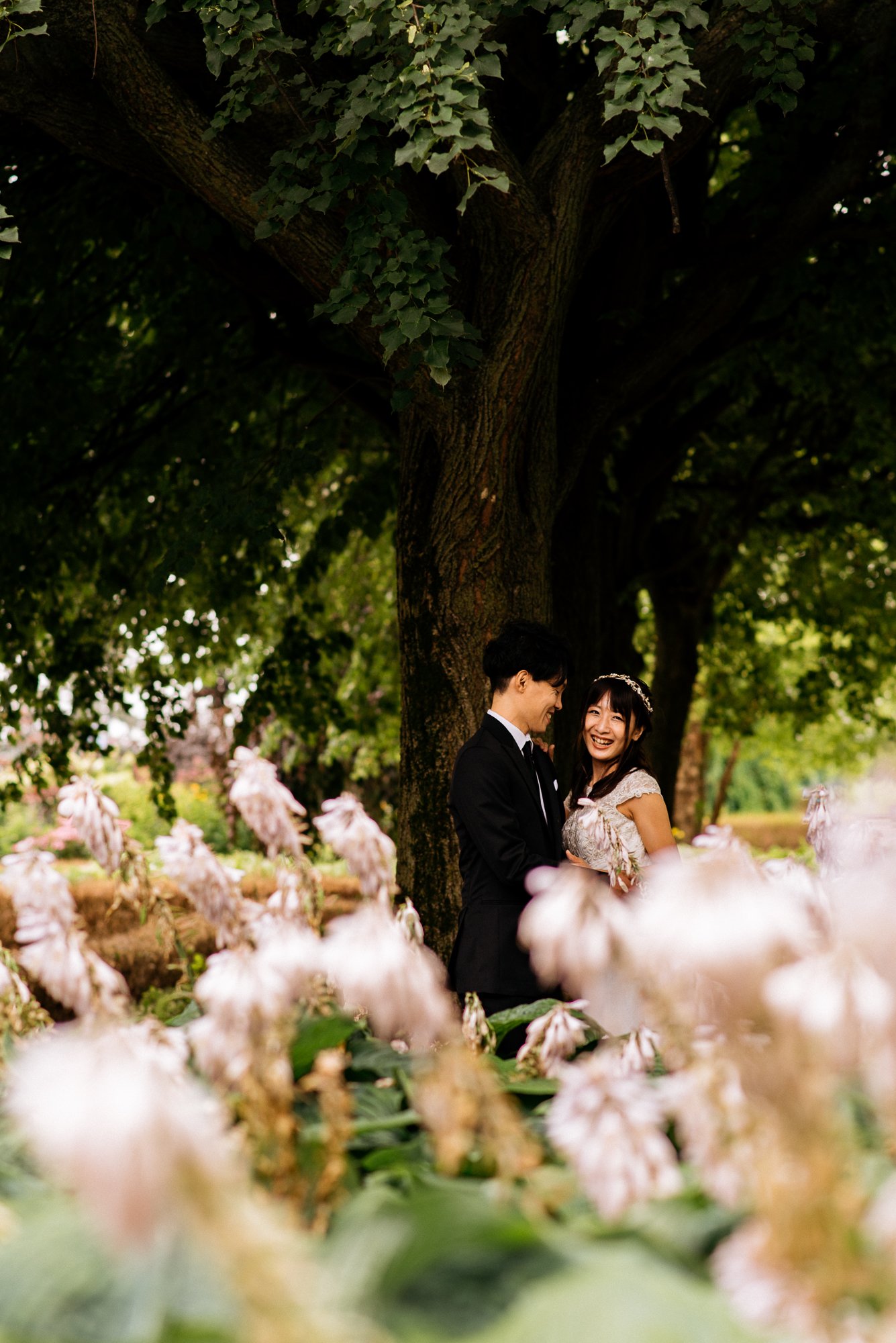 75_kaz-momo_toronto isands_wedding portraits_CY13861.JPG