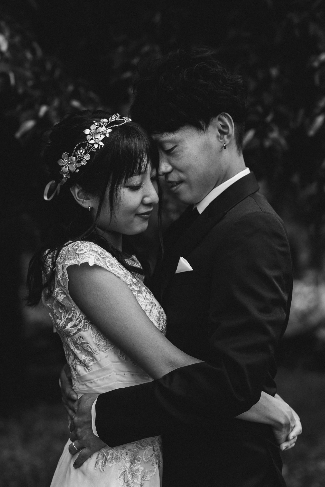 56_kaz-momo_toronto isands_wedding portraits_CY13800.JPG