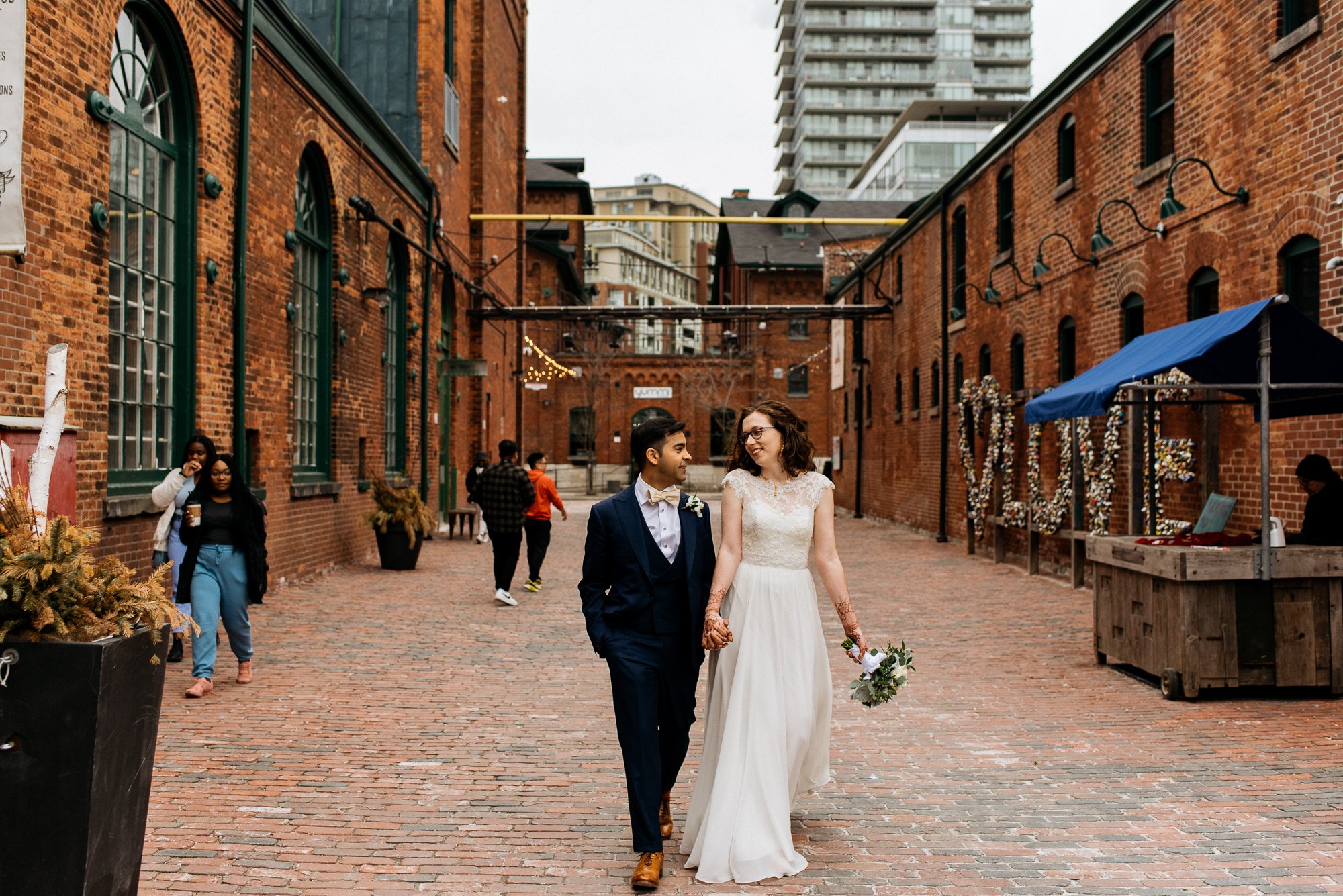 157_EU-distillery district-cluny-toronto-wedding-photography_CY17208.JPG