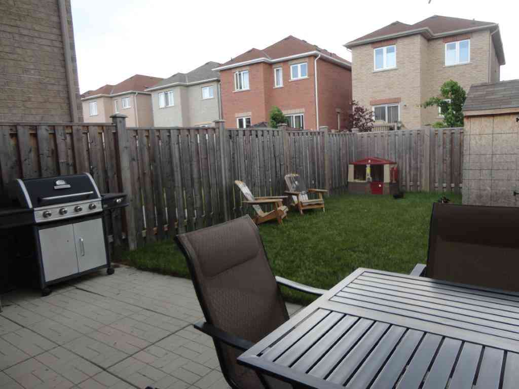 townhouse backyard.jpg