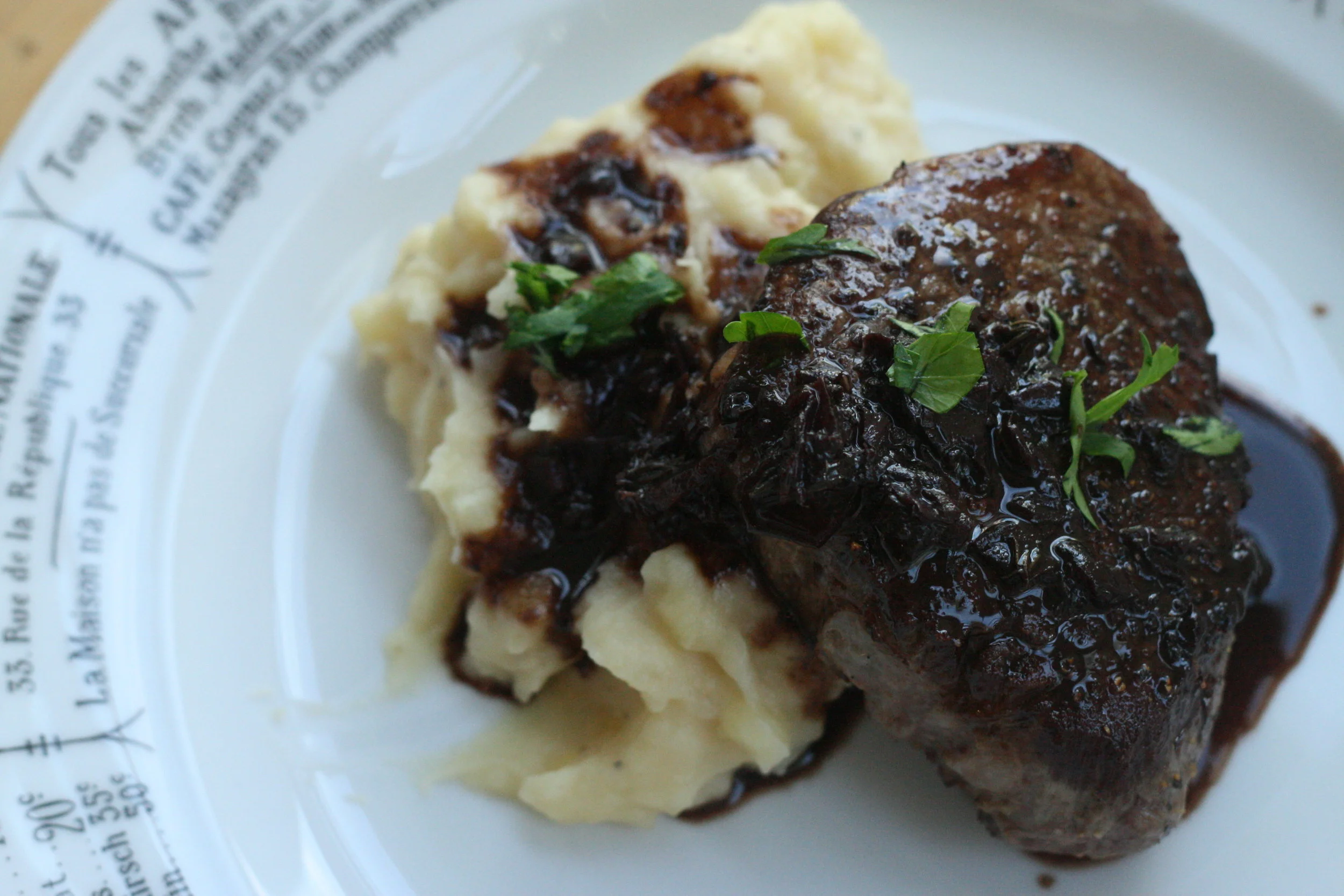 Steak à la Sauce Bordelaise