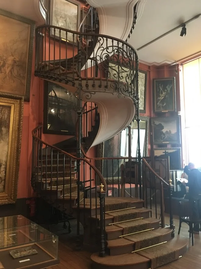The best staircaise in all of Paris
