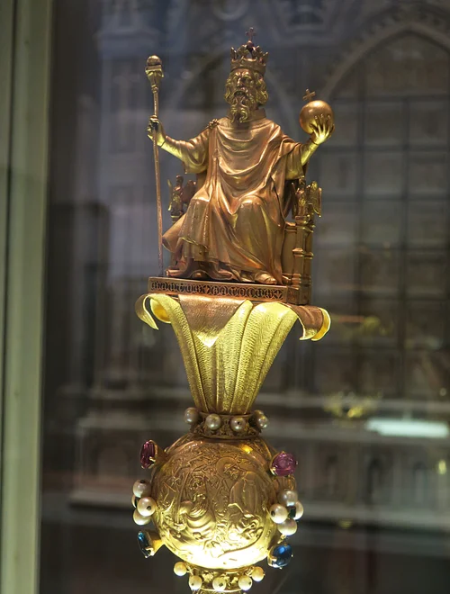 The Regalia of le Sacre de Napoleon — Bleu Blonde Rouge