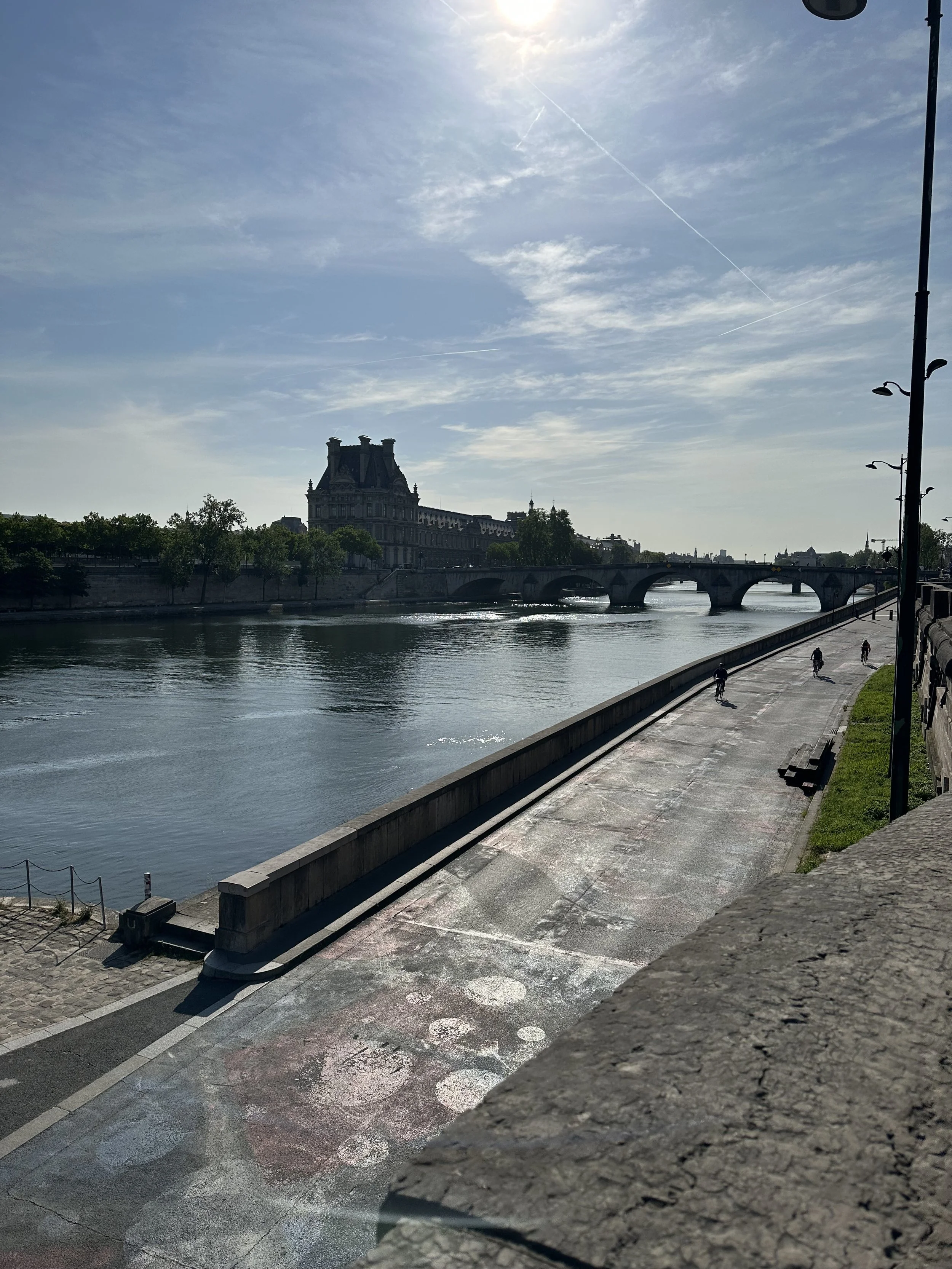 Episode 158 - Three Years of Paris History Avec a Hemingway 