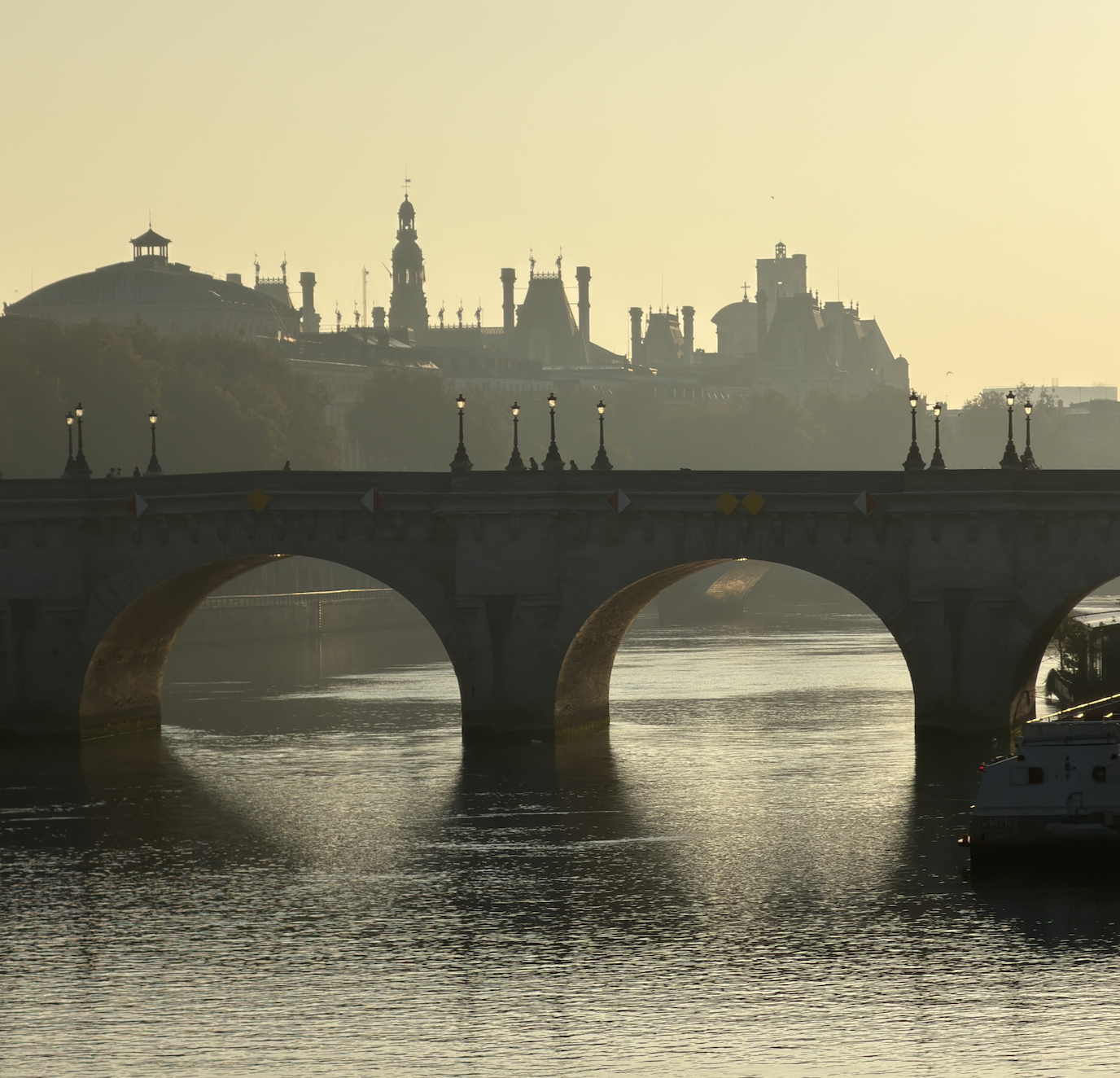 The History of the Pont Neuf, Yesterday &amp; Today 