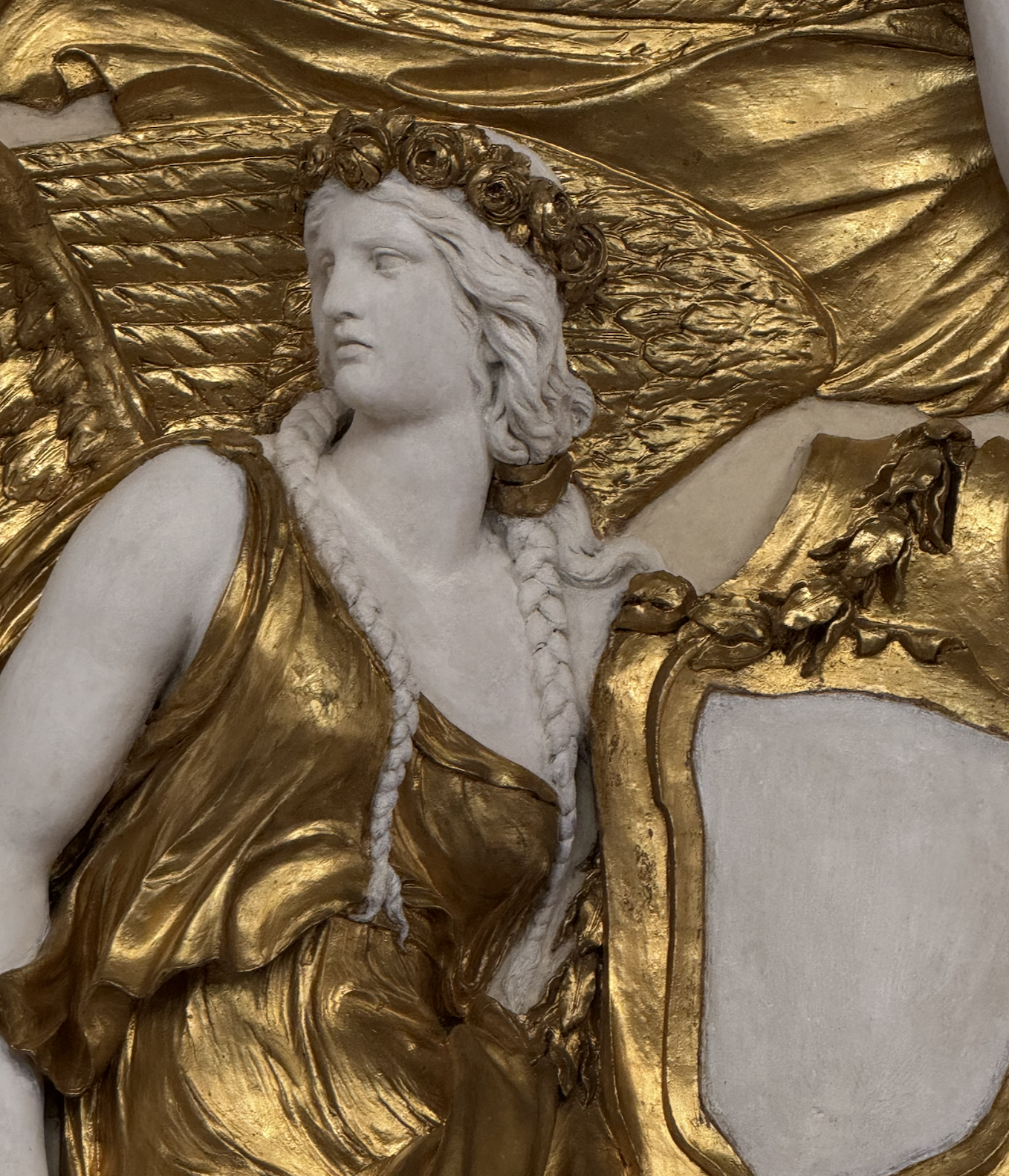 Episode 37 - Anne d'Autriche and Her Summer Apartment of the Louvre 