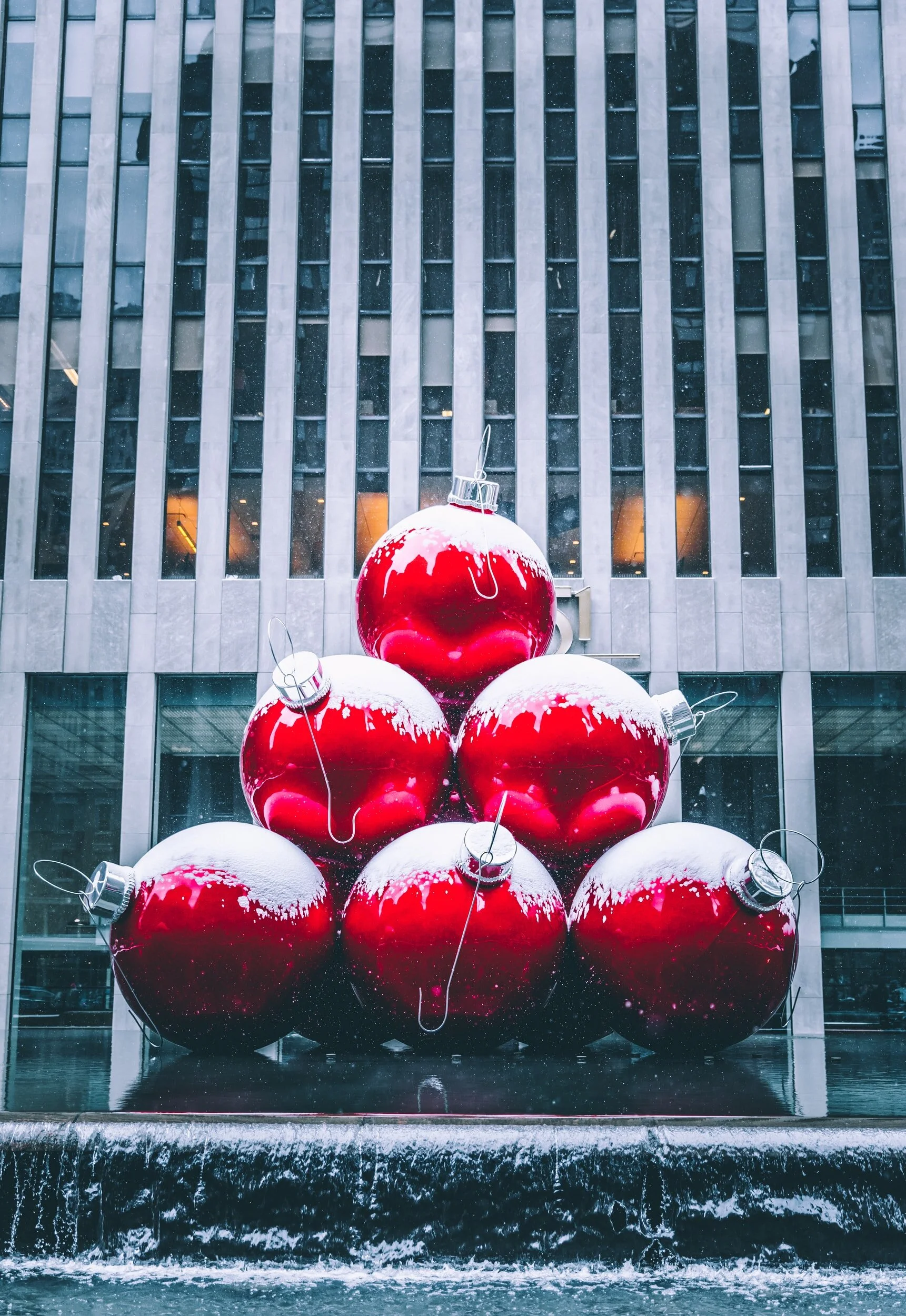 10 Best Places to Get into the Holiday Spirit in the US