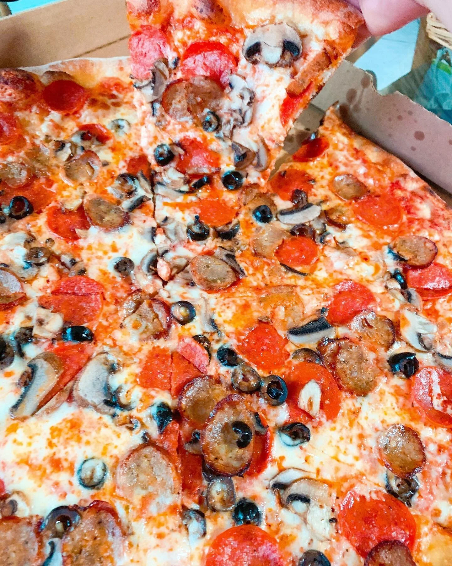 #SanAntonioLoveList 538 // @volarepizzasa if you were to ask me what I would eat every single day for the next 30 days I would answer pizza.

If you&rsquo;re looking for a brand new pizza spot and you&rsquo;re looking to support local definitely make