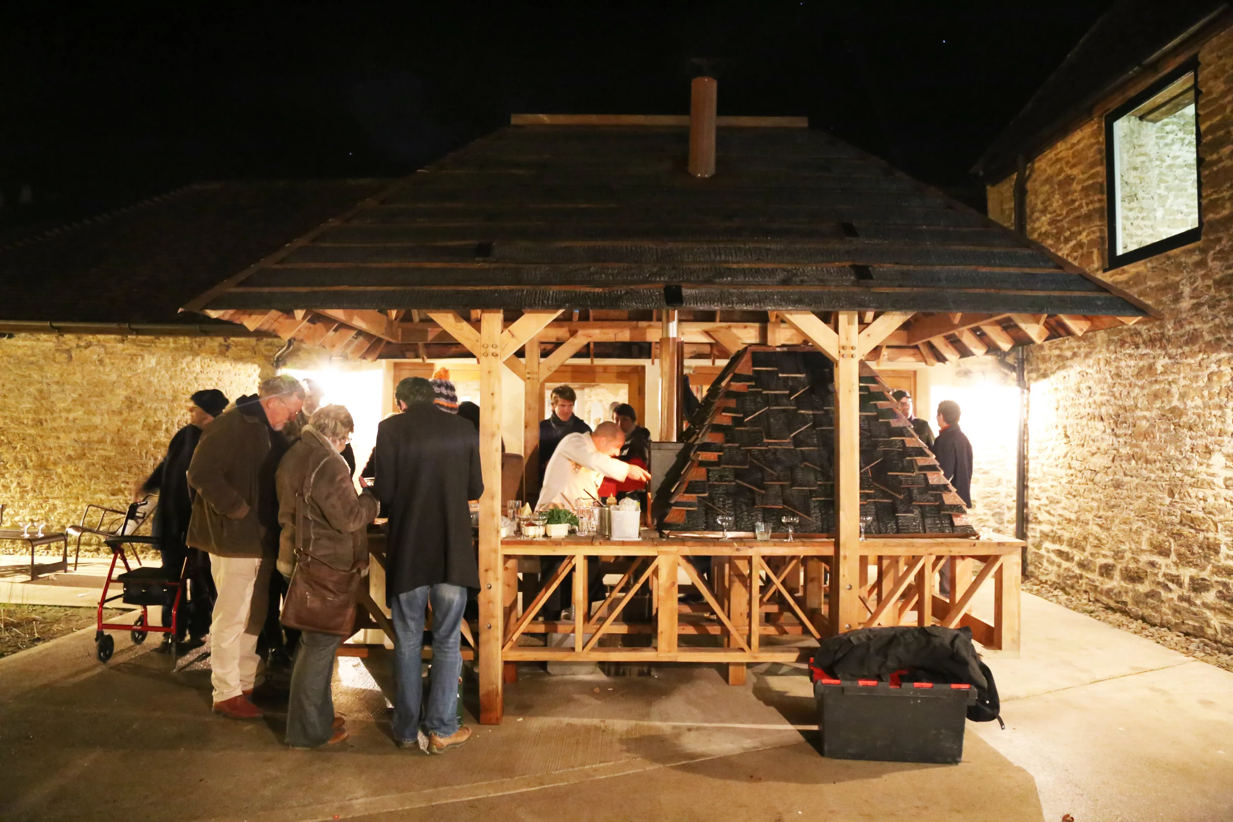 bread oven in action3.jpg