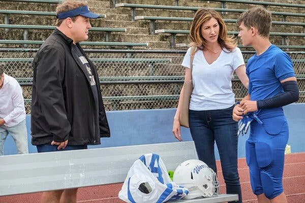 Shameless 'Home Team' searches for a free pass