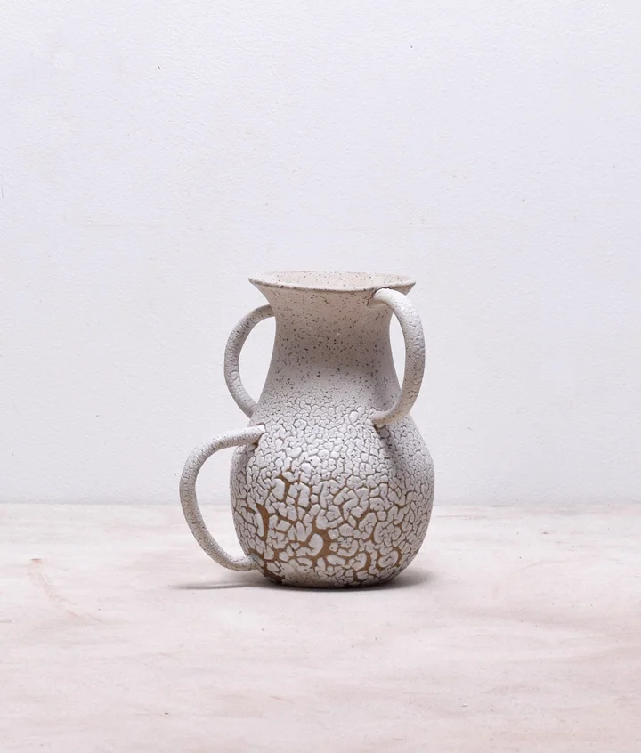 3-handled vessel