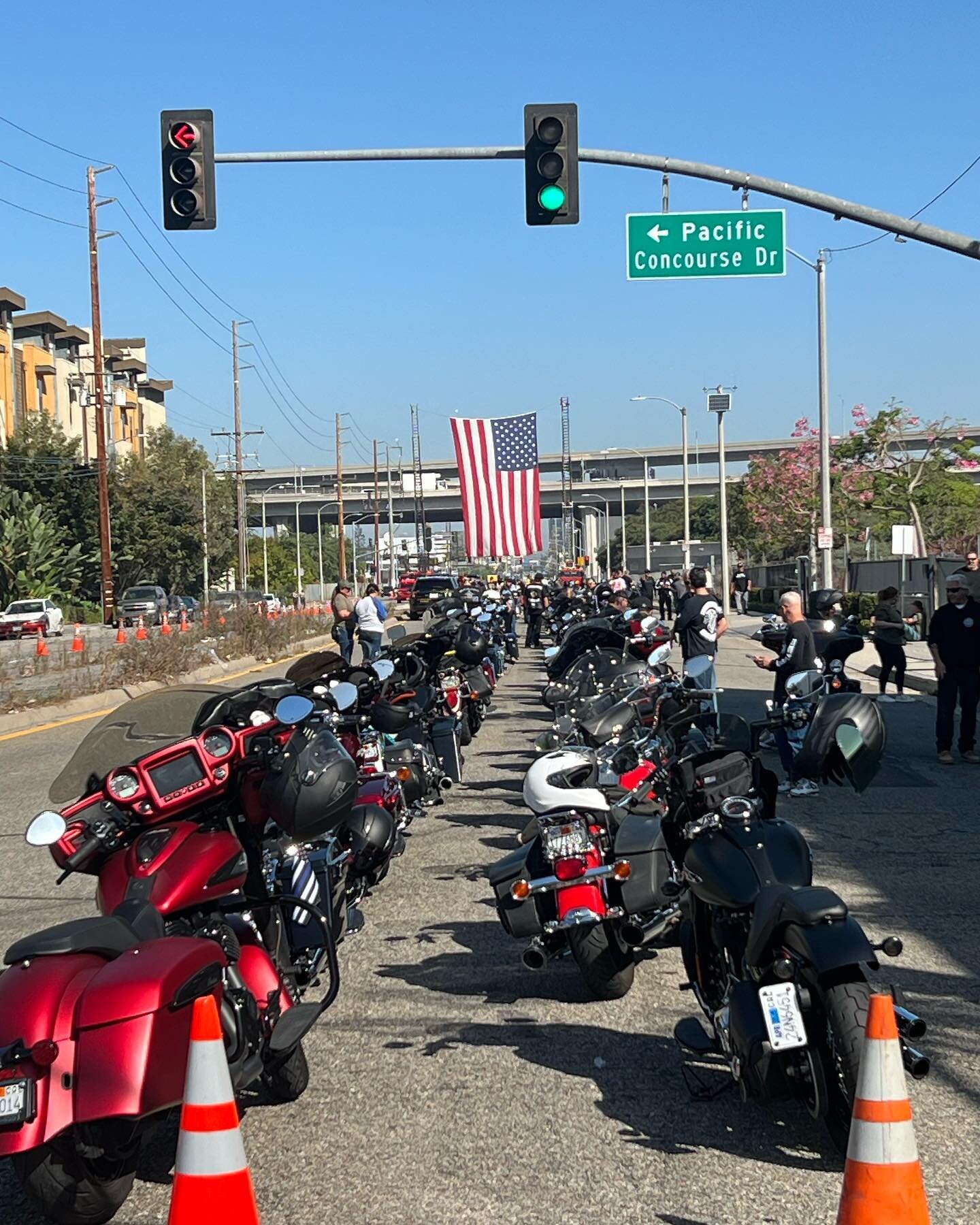 Thank you everyone who came out and made this an incredible 10-33 benefit ride! Shout out to all of our sponsors and donors who made this all possible. See you guys at the next one!