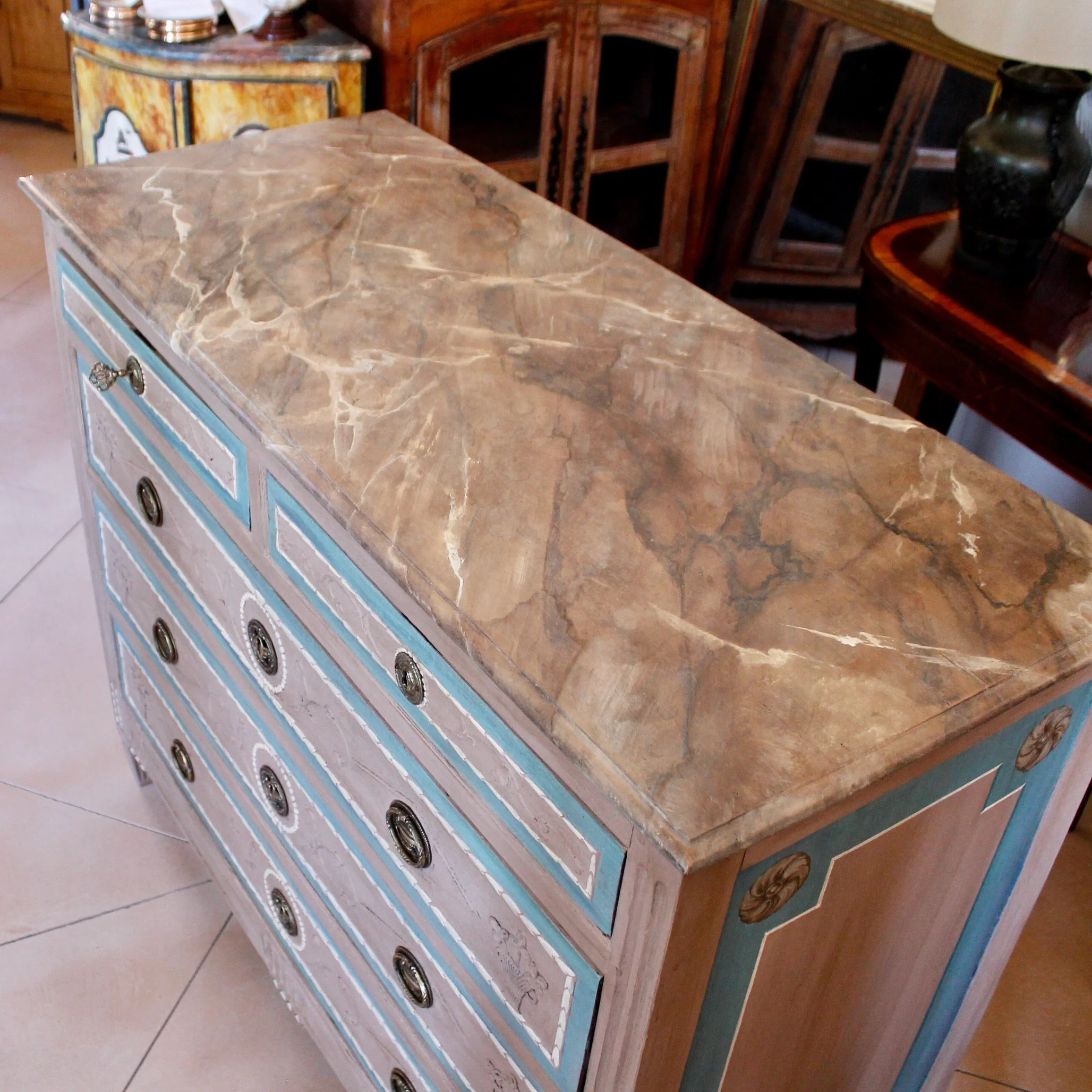 North-Italian-Carved-And-Painted-Neoclassical-Period-Commode-Ca-1780’-top