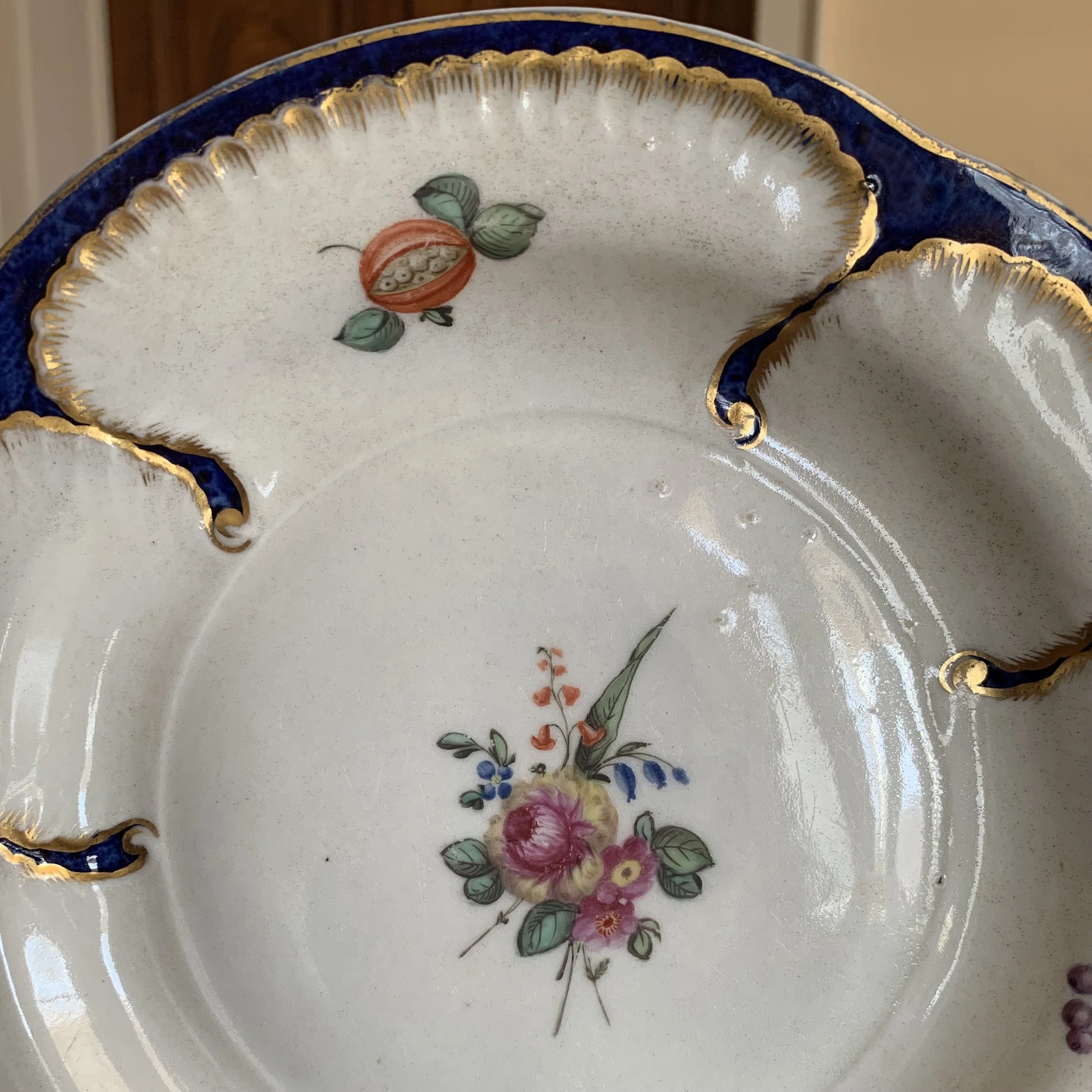 Sèvres “Feuilles de Choux” Plate