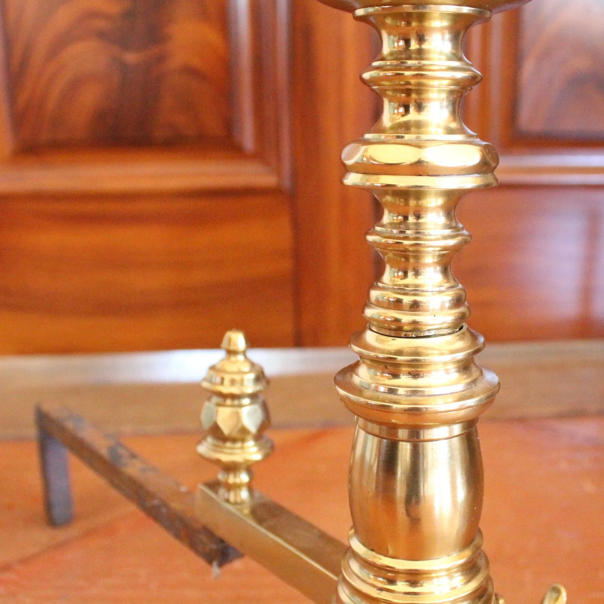 Pair-of-Antique-English-Turned-Brass-Andirons-“Beehive”-Feet (5)-detail