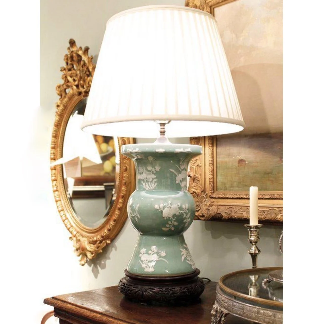 Chinese Celadon Pâte sur Pâte Porcelain Ku Vase Lamp