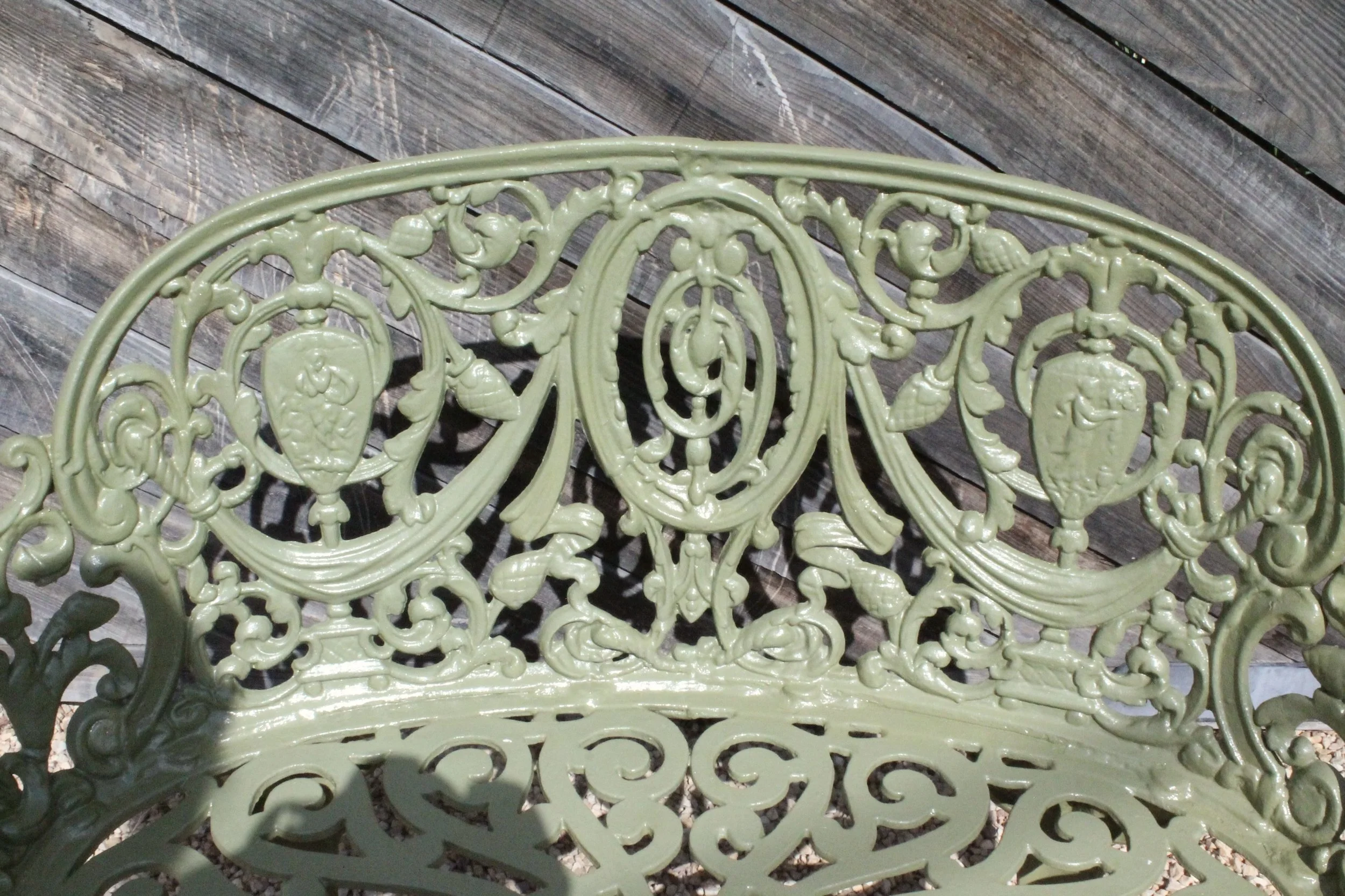Set of Green Painted Metal Outdoor Garden Furniture: Antique Cameo Pattern, Six Pieces